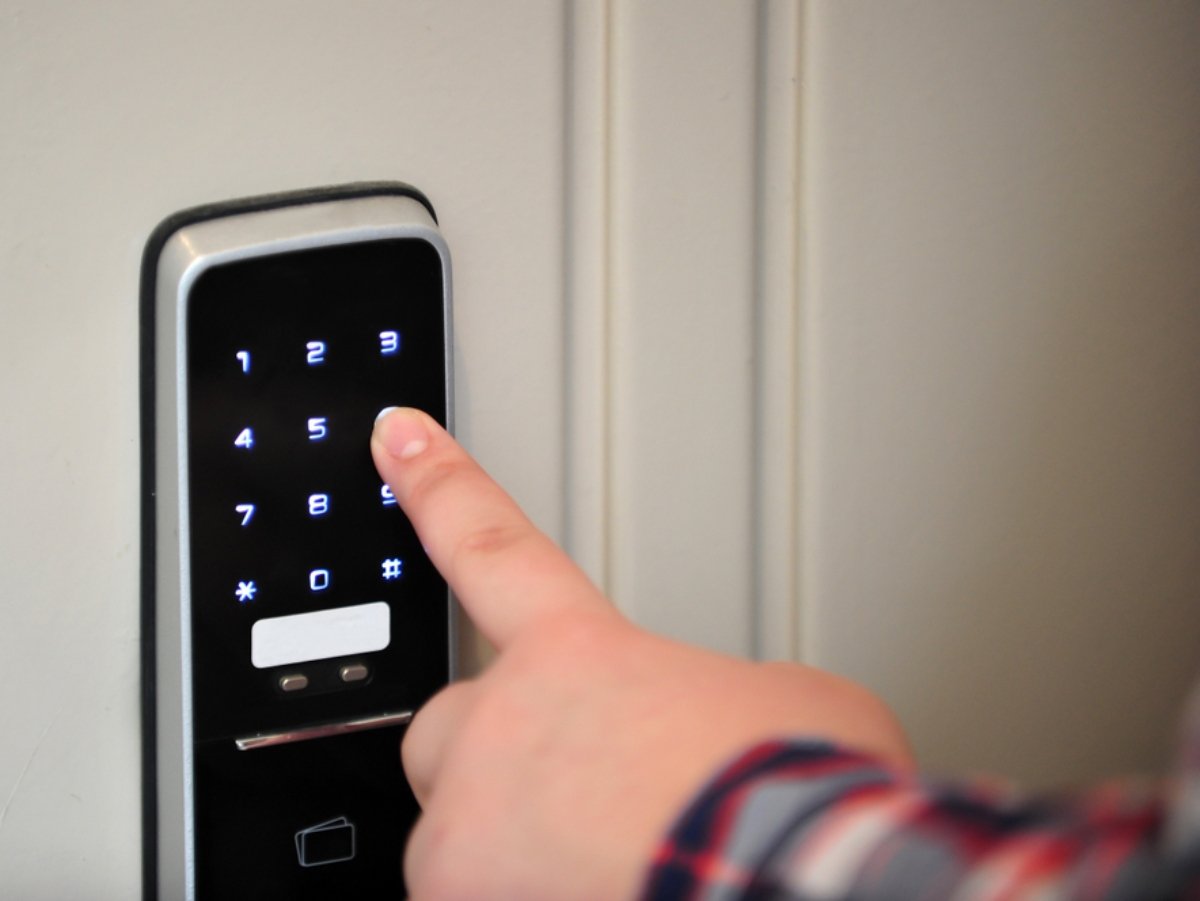 How to Choose the Right Smart Lock for Your Home